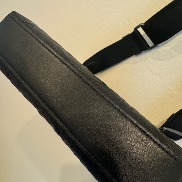 Coach crossbody leather bag - Picture 4 of 4